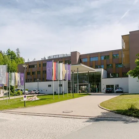 Koenig Hotel 4*